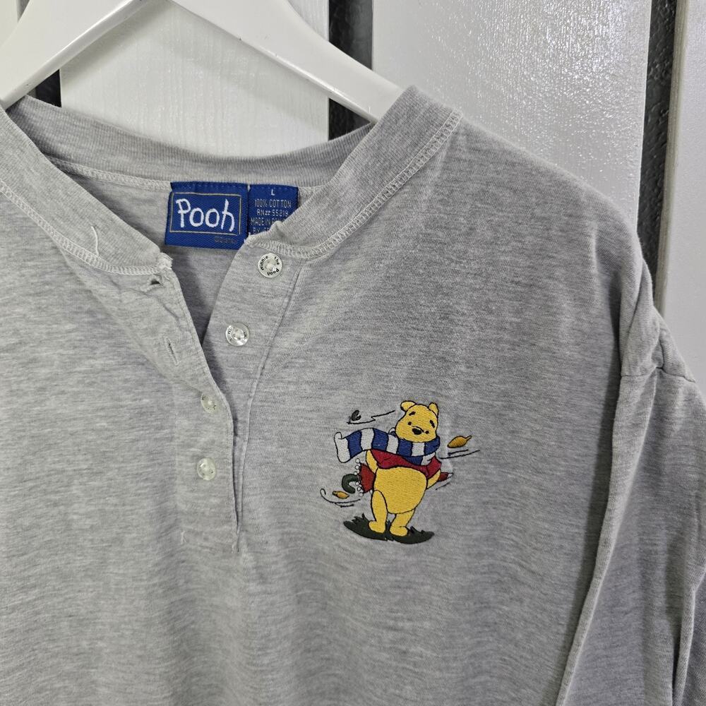 Disney Store Winnie The Pooh Embroidered Grey Henley TShirt Large Jerry Leigh